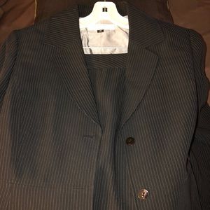 Tahari (Arthur Levine) Pantsuit